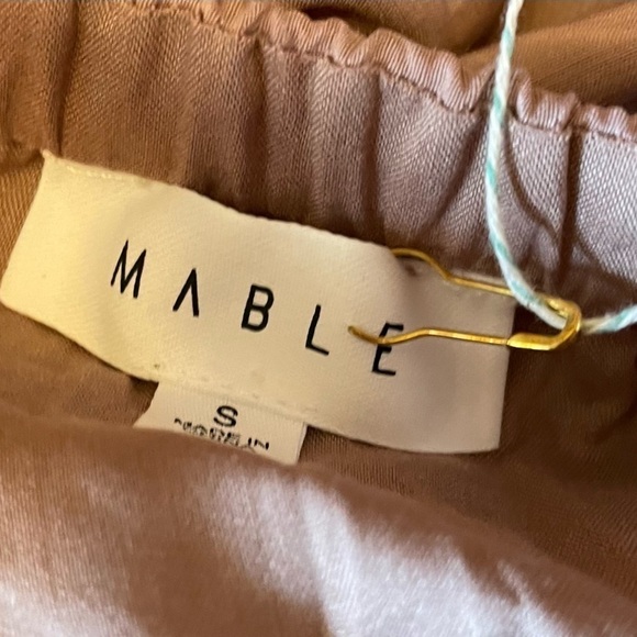 NWOT ruffled mini dress - Picture 4 of 6